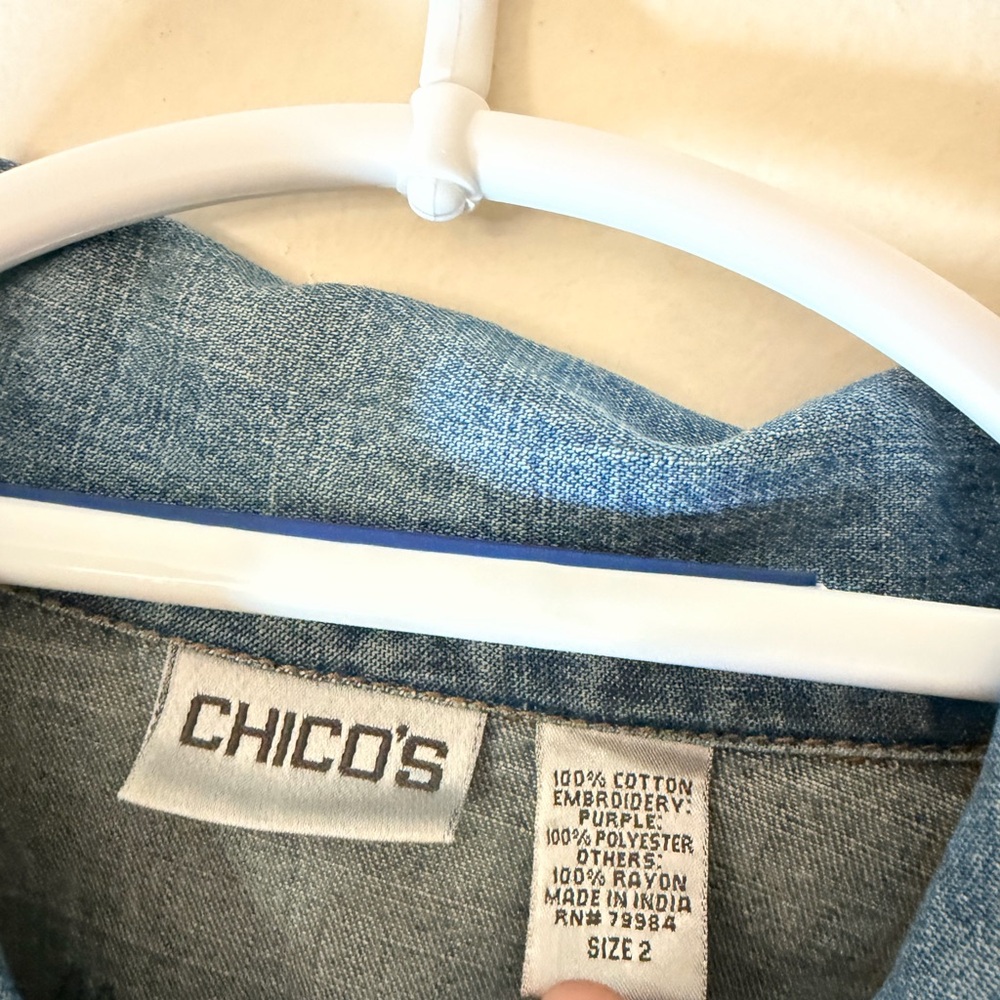 Chico’s Embroidered Denim Jacket Colorful Southwestern Stitch Size 2 - Picture 5 of 10